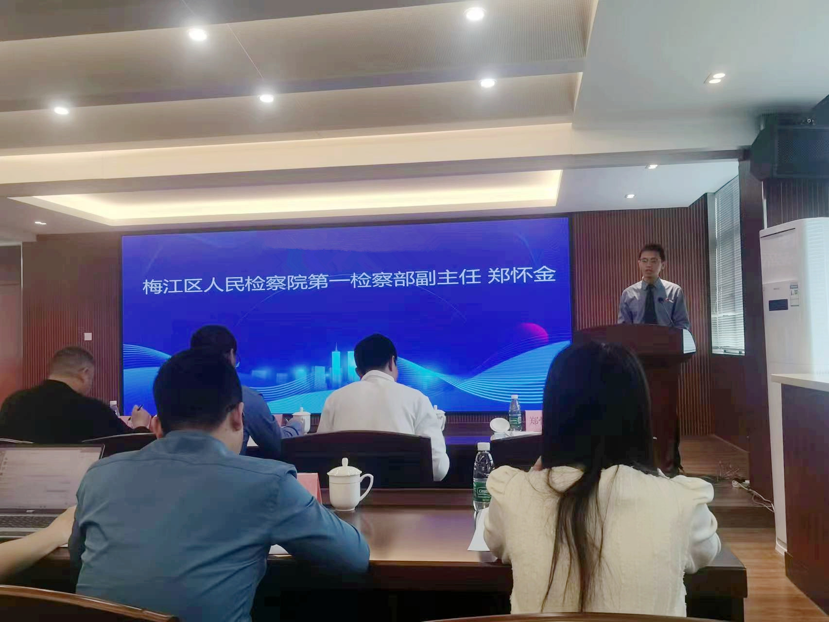 微信图片_20230426161025_副本.jpg